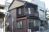 古屋有り