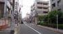 前面道路（新橋通り）
